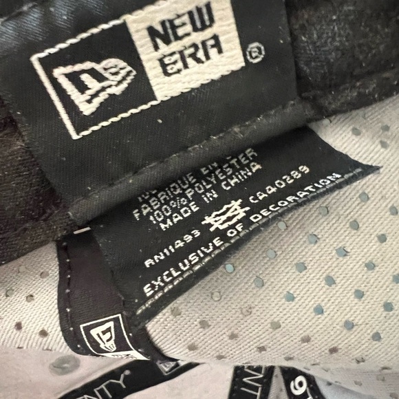 NY Yankees Grey mesh adjustable hat New Era. - Picture 5 of 5